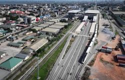 深耕非洲：中國(guó)企業(yè)家的多元實(shí)踐與中非共贏之路